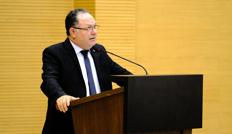 Deputado Pedro Fernandes aborda temas críticos em plenário: meio ambiente e tragédia familiar