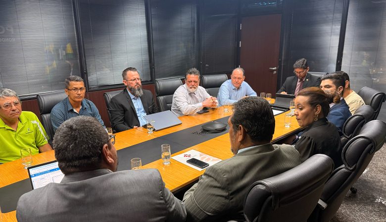 Deputado Pedro Fernandes articula segurança jurídica para famílias do Assentamento Elcio Machado