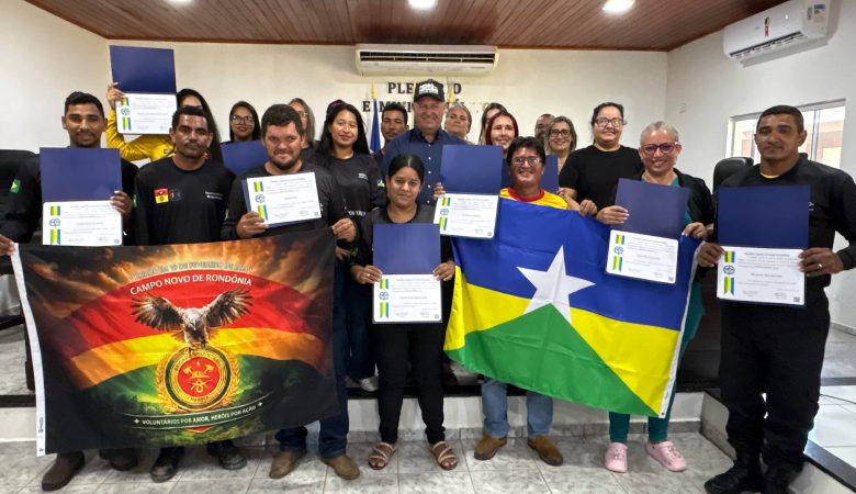 Fotos da Homenagem com Voto de Louvor para Brigada Voluntária Harpia de Campo Novo de Rondônia